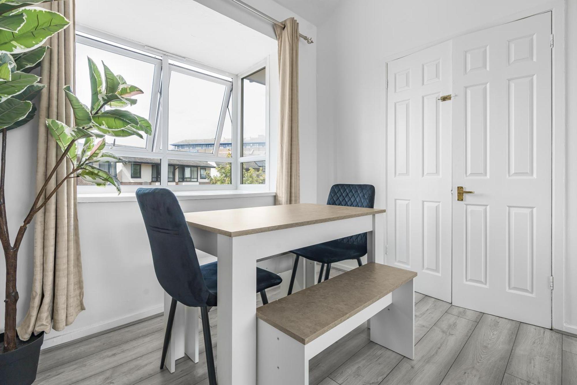 Serviced Accomodation - For Families Or Corporate London Exterior photo